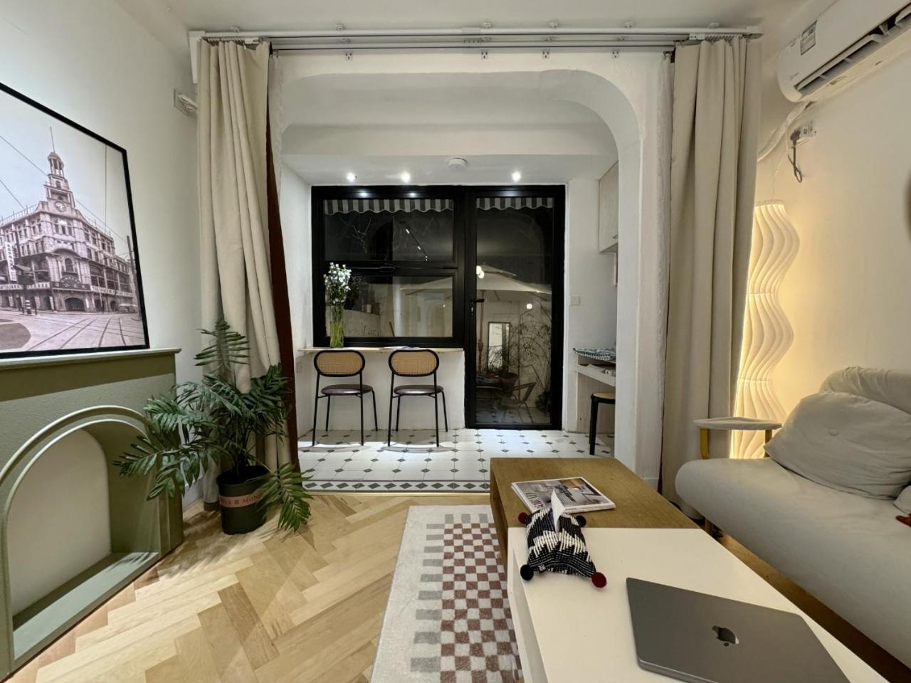 Apartment Near Nanjing Road/ Jing'An Temple/ Renmin Plaza Shanghai Buitenkant foto